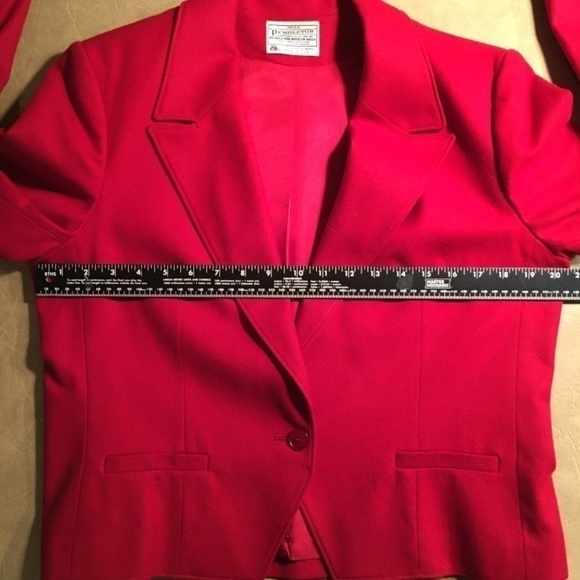 𝅺pendleton Cropped Blazer, CRIMSON RED, Pre-owned, GORGEOUS, Size 14 - Picture 4 of 10